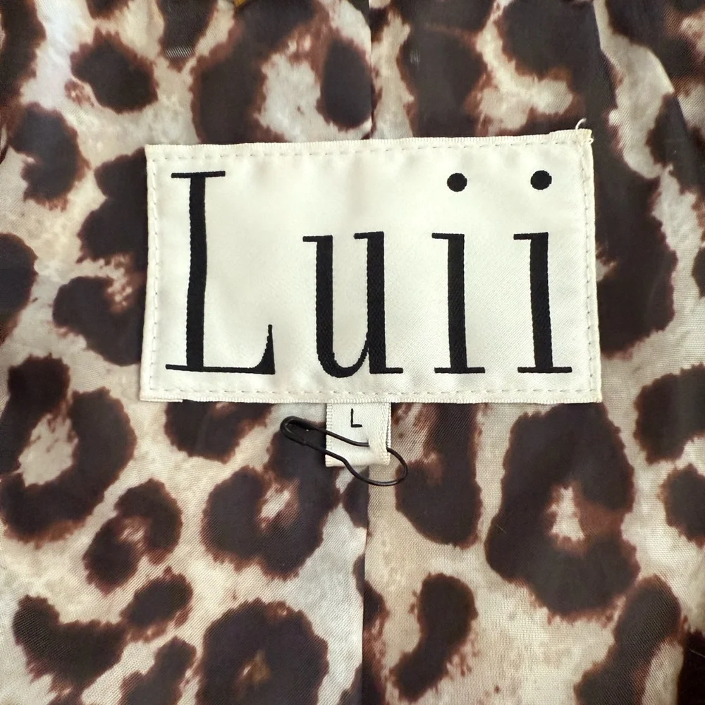 LUII "Jackie" Faux Fur Jacket in Yellow Mustard and Cheetah‎ Lined- Large - Picture 5 of 12